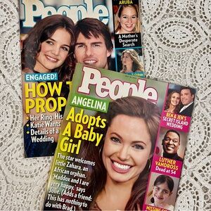 Two People magazines, 2005